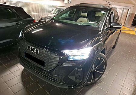 Audi Q4 e-tron E-TRON 40 ADVANCED BLACK ACC/HuD/PANO/MATRIX
