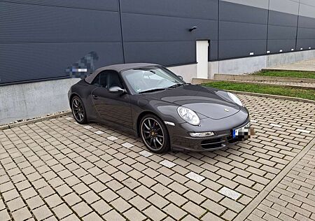 Porsche 911 Carrera 4 Cabrio (997)