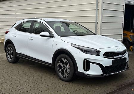 Kia XCeed Silver 1.6 T-GDi DCT Navi*Android Auto*SHZ*Kame...