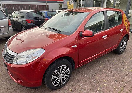 Dacia Sandero Laureate/1.4/TÜV 08.2026/Klima