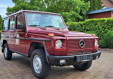 Mercedes-Benz G 250 250GD lang"1 of 31" wunderschön! 7 Sitze!