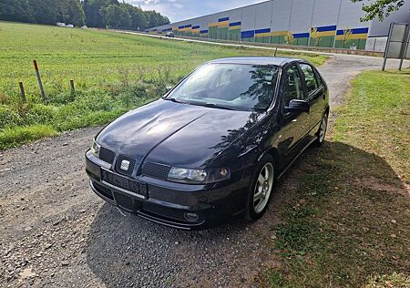 Seat Leon 2.8 V6 Cupra Allrad TÜV 07/2027 **1.Hand**