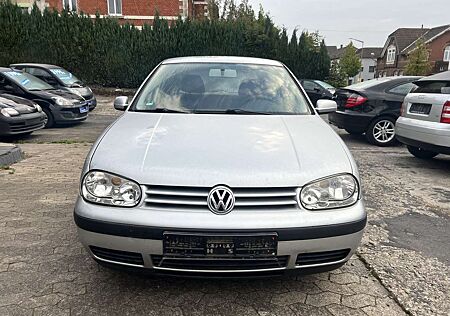 VW Golf Volkswagen IV 1.6 Edition/KLimaanlage/ZV/ABS/Servo