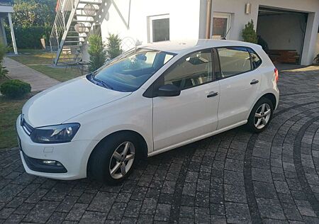 VW Polo Volkswagen 1.0 (Blue Motion Technology) Trendline