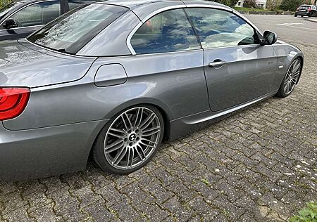 BMW 330d 330 DPF Cabrio Aut.
