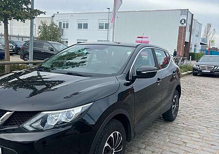 Nissan Qashqai 1.2 DIG-T ACENTA