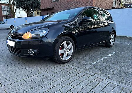 VW Golf Volkswagen Aktionsmodell 1.8 T DSG Comfortline