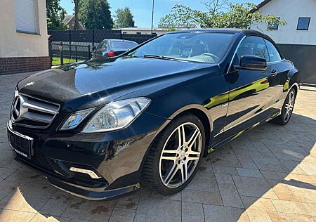 Mercedes-Benz E 200 Cabrio+AMG Paket+Leder+Navi+Airs+bel.Sitze