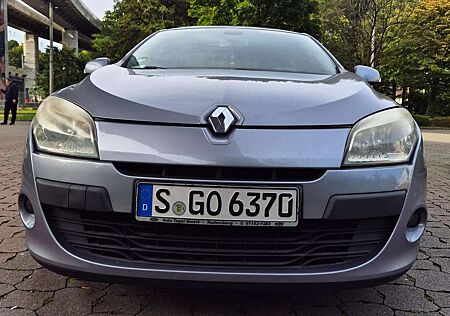 Renault Megane gebraucht kaufen Renault Megane 1.6 16V 110 Dynamique
