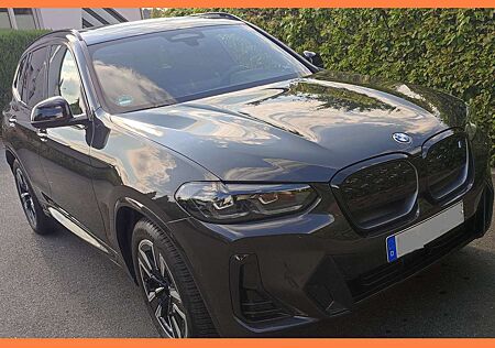 BMW iX3 INSPIR/Sorglospaket bis 28 m.Aufpreis/Pano/AZV