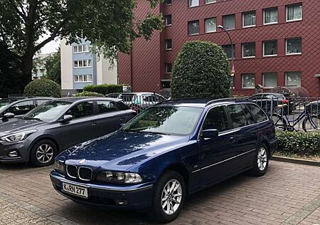 BMW 528i 528 touring