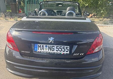 Peugeot 207 CC 120 VTi Automatik Platinum