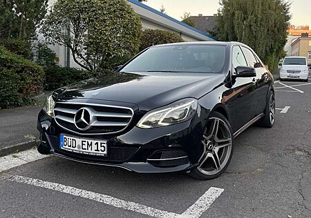 Mercedes-Benz E 220 E-Klasse Diesel CDI DPF BlueEFFICIENCY