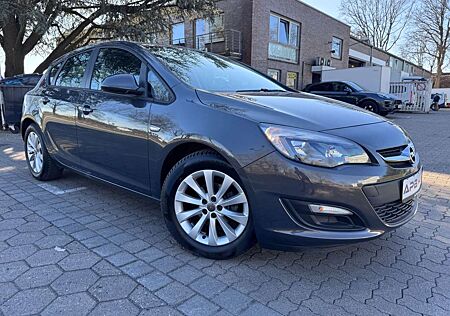 Opel Astra J ACTIVE KLIMA 17"ALU TEMPOMAT ALLWETTER
