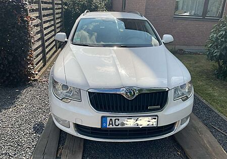 Skoda Superb Combi 1.6 TDI GreenLine