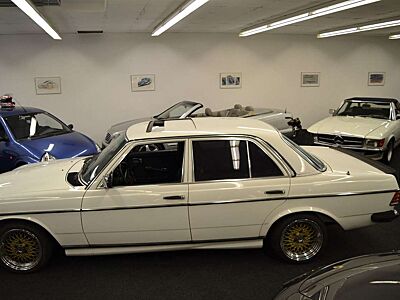 Mercedes-Benz 200 V8 5.0 (W123) H-KENNZEICHEN