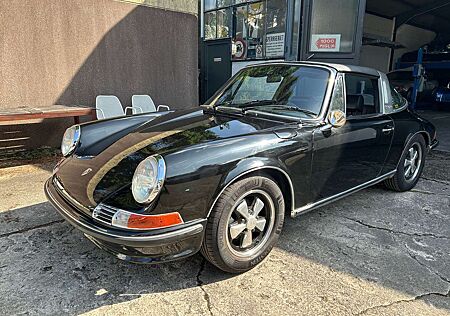 Porsche 911 2.2 T Targa