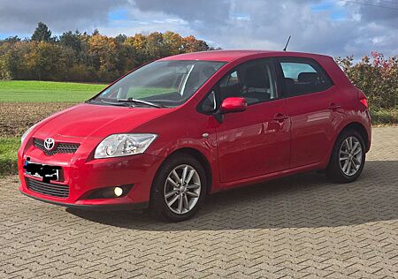 Toyota Auris gebraucht kaufen Toyota Auris Life