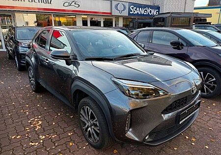 Toyota Yaris CROSS TEAM D, SAFETY-, SMART-, WINTERPAKET