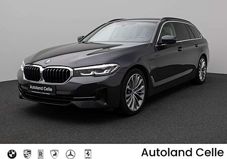 BMW 530 xD Panorama DAB CockPitPro Alarm PDC 19Zoll