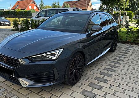 Cupra Leon Sportstourer 2.0 TSI 4Drive VZ CUP