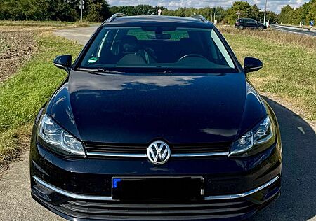 VW Golf Variant Volkswagen 1.5 TSI ACT Sound