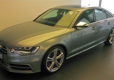Audi S6 4.0 TFSI V8 Biturbo, Leder, Bose-Soundsystem,