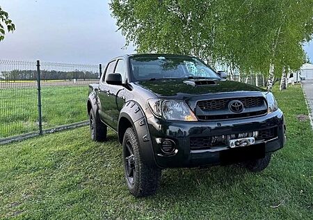 Toyota Hilux 4x4 Double Cab