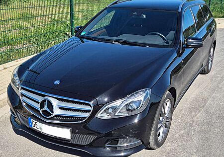 Mercedes-Benz E 200 E-Klasse T-Modell Diesel T CDI Avantgarde