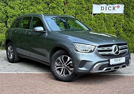 Mercedes-Benz GLC 220 d 9G 4Matic LED+NAV+KAM+ACC+SHZ+PARK+DAB