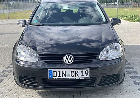 VW Golf Volkswagen 1.4 FSI TOP SAUBER TÜV STEUERKETTE NEU