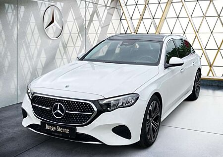 Mercedes-Benz E 220 d T Avantgarde Advanced Pano*AHK*LenkradHz