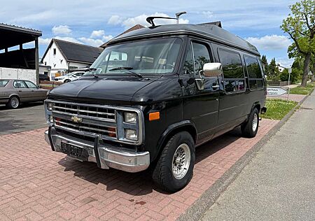 Chevrolet G 20 5.7 V8 STARCRAFT Wohnmobil CHAVY VAN