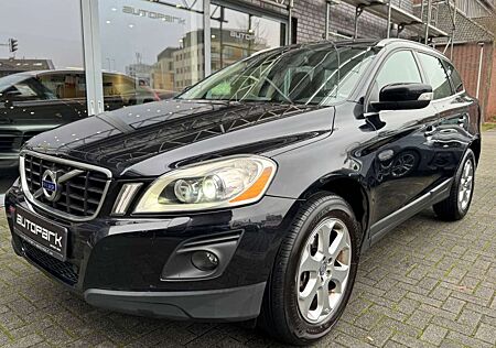 Volvo XC 60 XC60 2.4 D5 Summum Drive 1.Hand 5Zylind AHK 8xLM