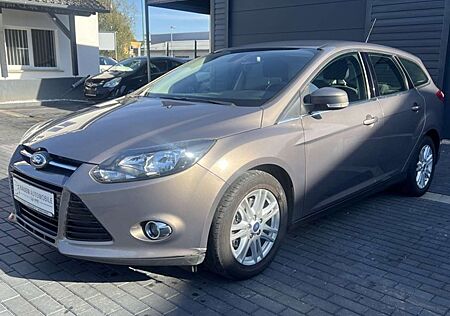 Ford Focus Turnier Titanium+Sommerreifen+Kima+Tempomat+AHK+