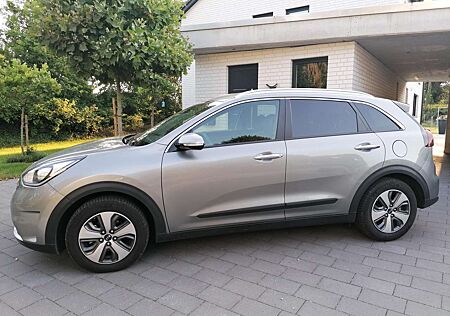 Kia Niro 1.6 GDI HEV 2WD OPF Aut.Vision