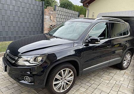VW Tiguan Volkswagen 2.0 TDI DPF 4Motion DSG Cup Track