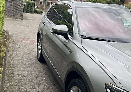 VW Tiguan Volkswagen 2.0 TDI SCR 4Motion (BlueMotion Techn.) DSG Comfor