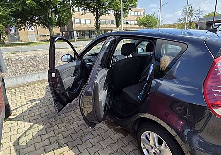 Renault Scenic TomTom Edition