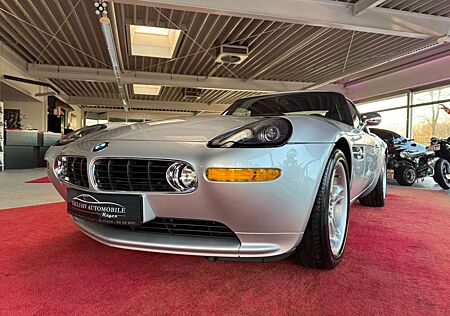 BMW Z8 4.9*1.Hand*Neuzustand*Hardtop*Buch*Modellauto