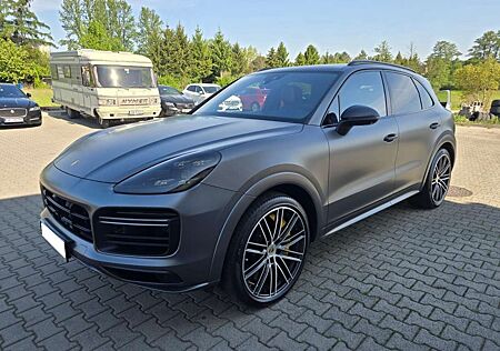 Porsche Cayenne Turbo Tiptronic S