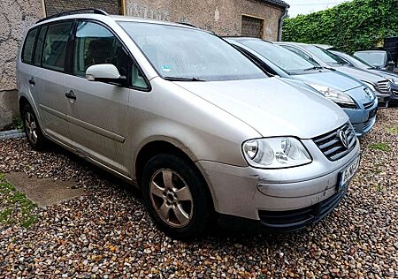VW Touran Volkswagen Conceptline-KLIMA-121 TKM-1.HAND