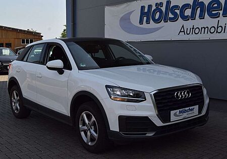 Audi Q2 Ultra!AUTOM!Navi,AHK,E.Heckklappe,Parks,Sitzh