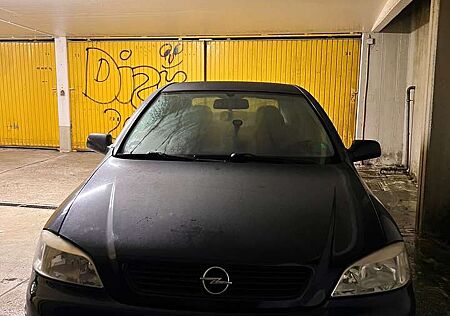 Opel Astra 1.6