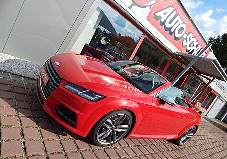 Audi TTS Roadster 2.0 TFSI quattro