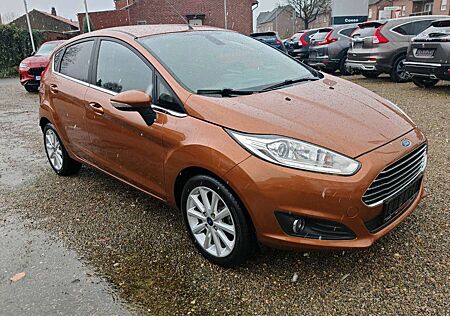 Ford Fiesta 1.0 EcoBoost Titanium/NAVI/Klima/PDC/