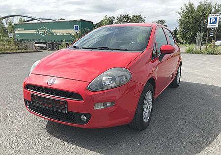 Fiat Punto Lounge 1Hand E6 KlimAut SitzH PDC Tempomat ALU WR