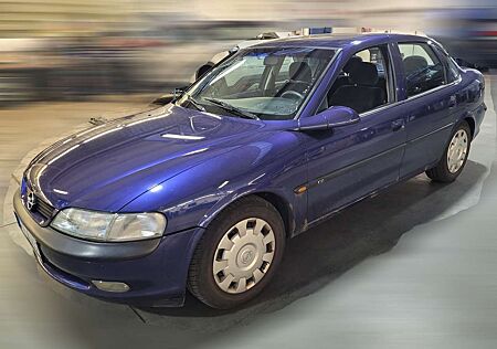 Opel Vectra 1.8 CD