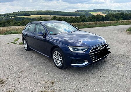 Audi A4 35 TDI advanced