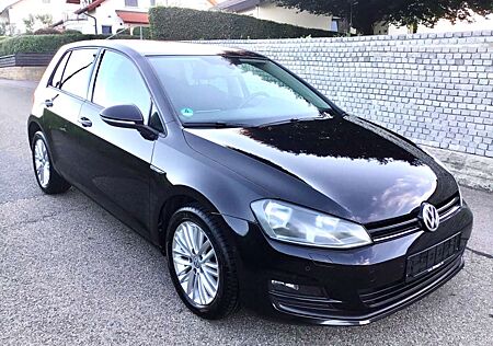 VW Golf Volkswagen VII 1.4 TSI Cup BMT Limo. 1 Hand - TÜV NEU!